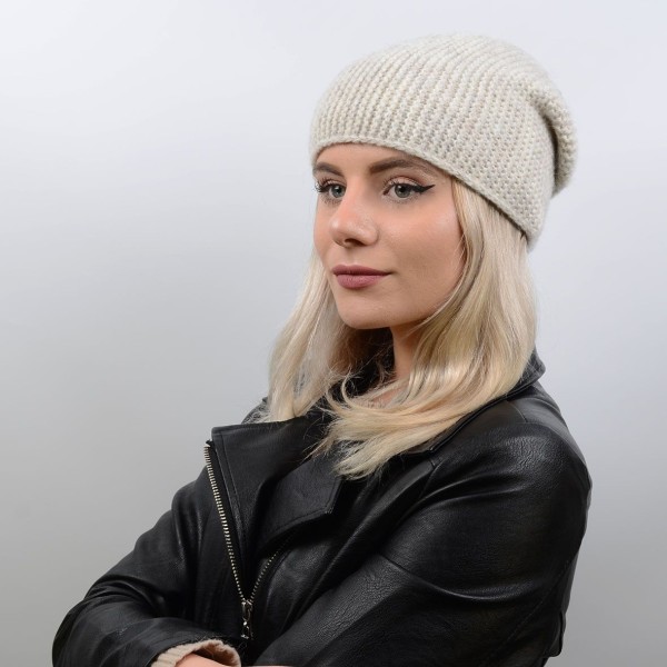 Купити оптом Шапка Donna 17003 білий Купити оптом Шапка Donna 17003 білий