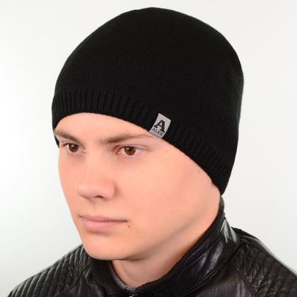Шапка 1208 чорний "CHRG"