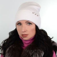 Шапка L18026 білий "CHRG" Шапка L18026 білий "CHRG"
